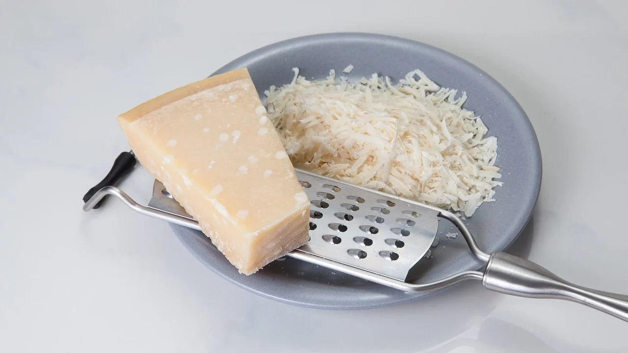 parmesan cheese for what is the best cheese for pizza