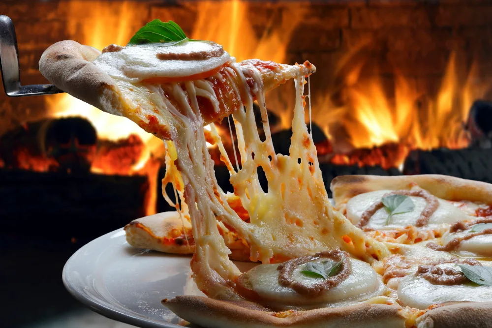 How to Keep Pizza Warm: Tips &amp; Tricks for Freshness